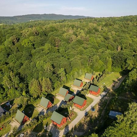 Hotel Uweronci Ustrzyki Dolne Esterno foto