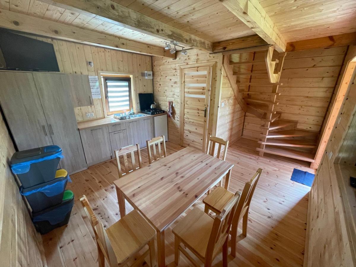 Hotel Uweronci Ustrzyki Dolne Esterno foto
